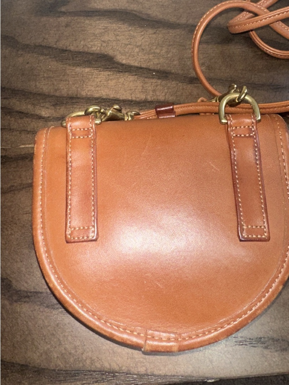 COACH VINTAGE BRITISH TAN MINI CROSSBODY BELT BAG - Picture 2 of 4